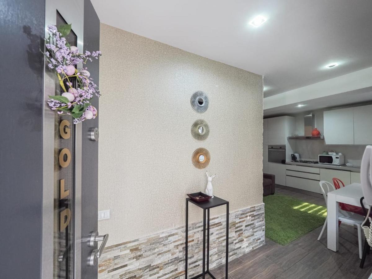 For You Apartments Gold & Silver سيبيو المظهر الخارجي الصورة