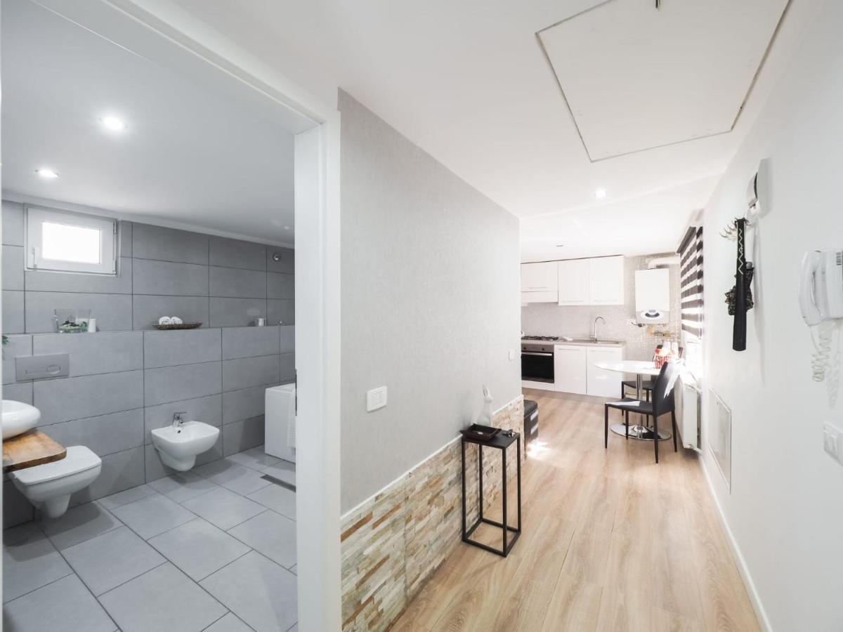 For You Apartments Gold & Silver سيبيو المظهر الخارجي الصورة